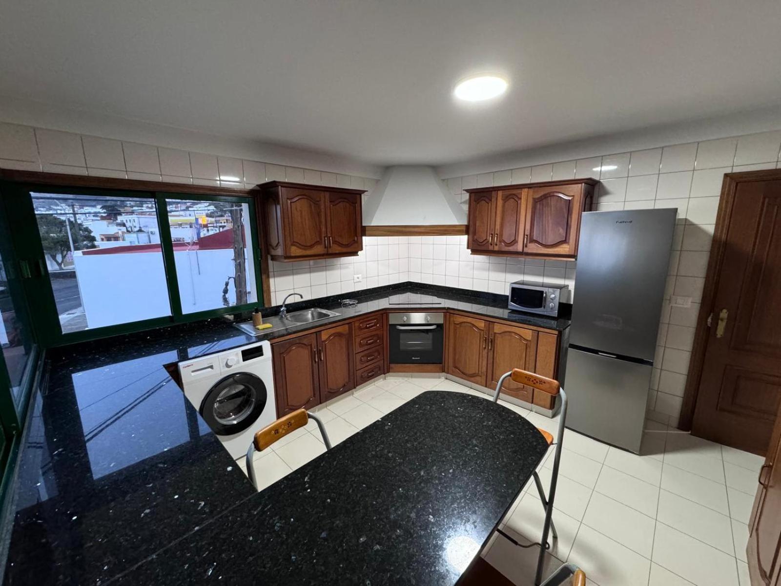 Vivienda En El Centro De La Isla 2Hab Con Terraza Apartman Valverde Kültér fotó