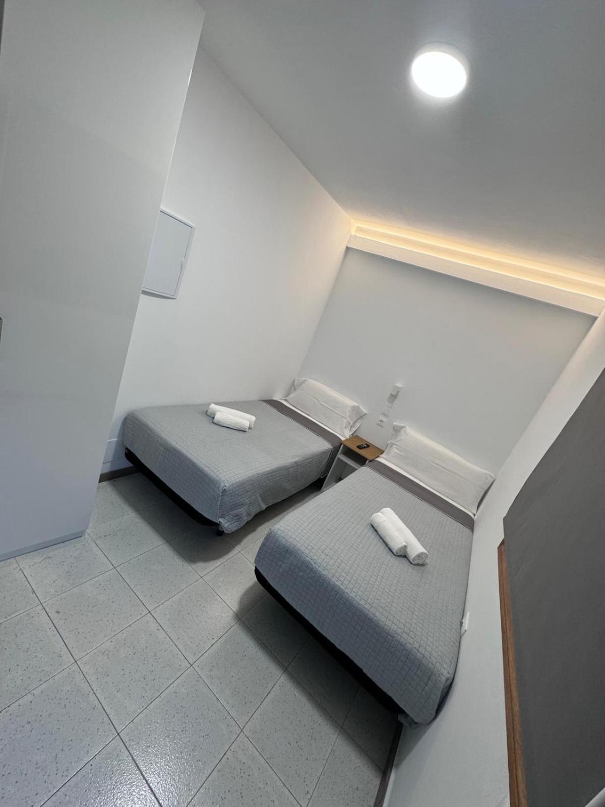 Vivienda En El Centro De La Isla 2Hab Con Terraza Apartman Valverde Kültér fotó